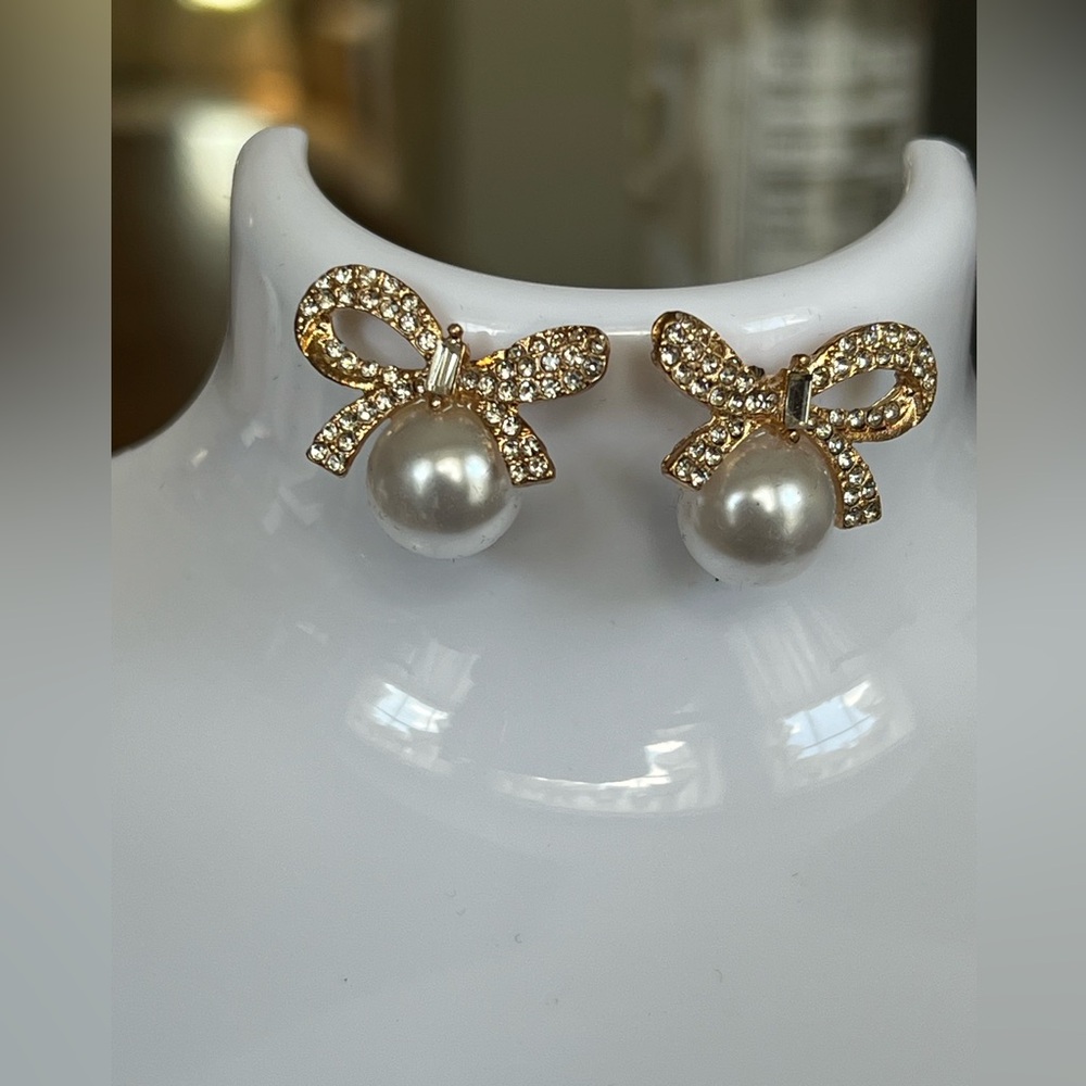 Earrings  - Gold Plated Pierced Faux Pearls and Rhinestones NWOT